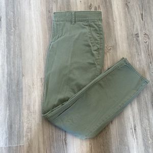 Petite LOFT Chino Pants